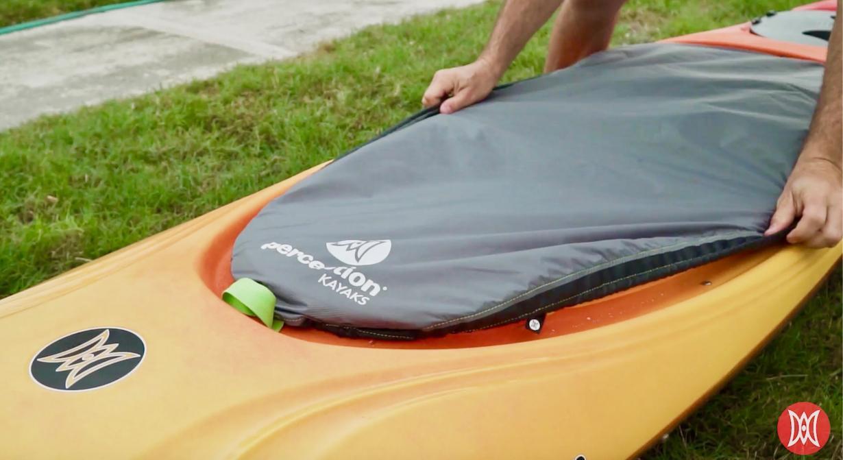 MOOCY Universal Waterproof Kayak Cockpit Cover for Sit in Kayaks
